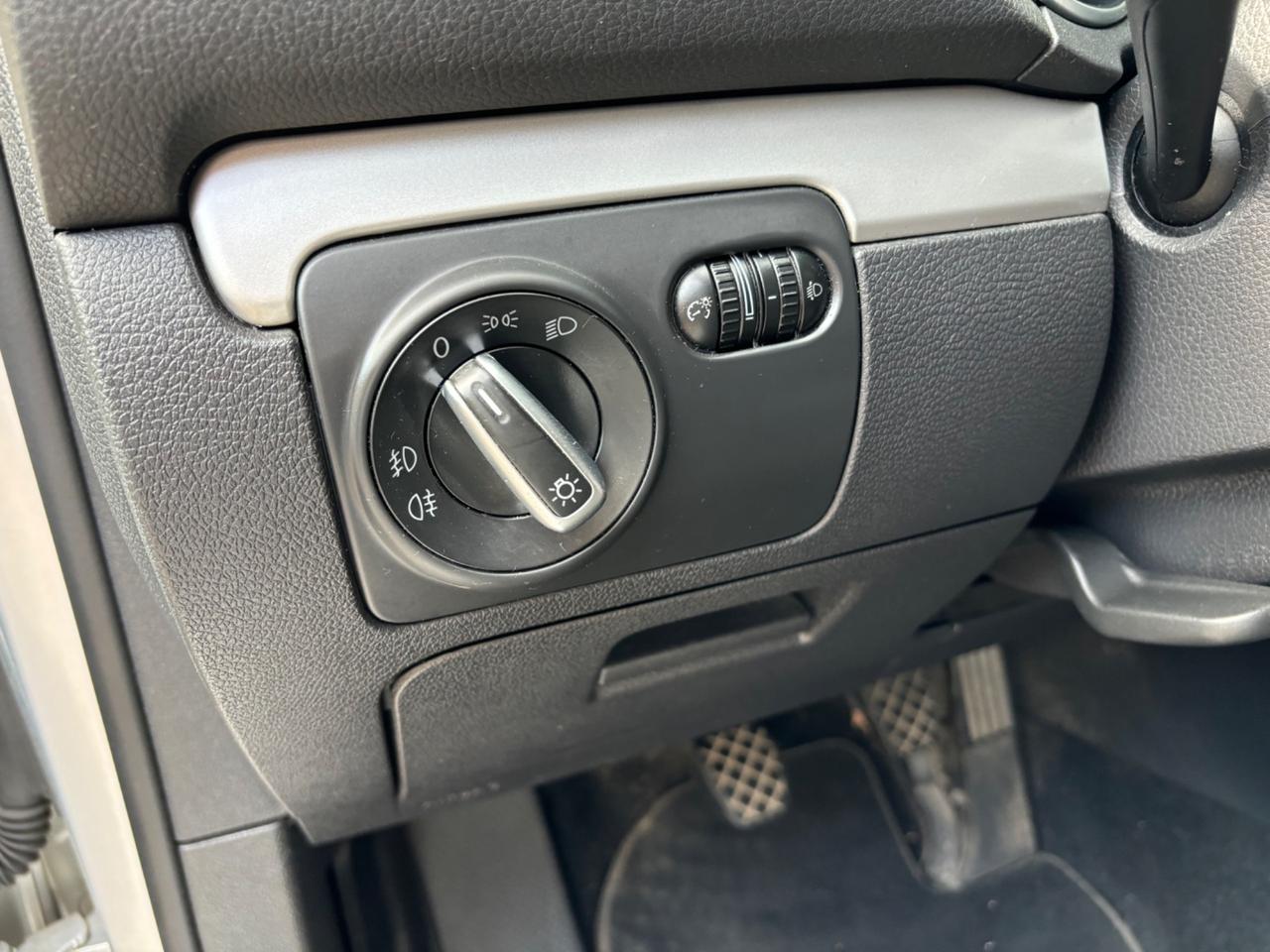 Volkswagen Golf 1.6 TDI DPF 5p. Highline