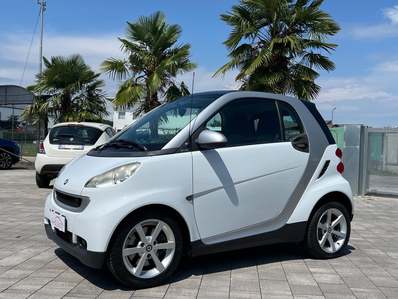 Smart ForTwo 1000 52 kW coupé pulse