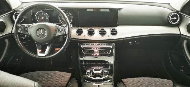 MERCEDES-BENZ E 220 d 4Matic Auto Business Sport