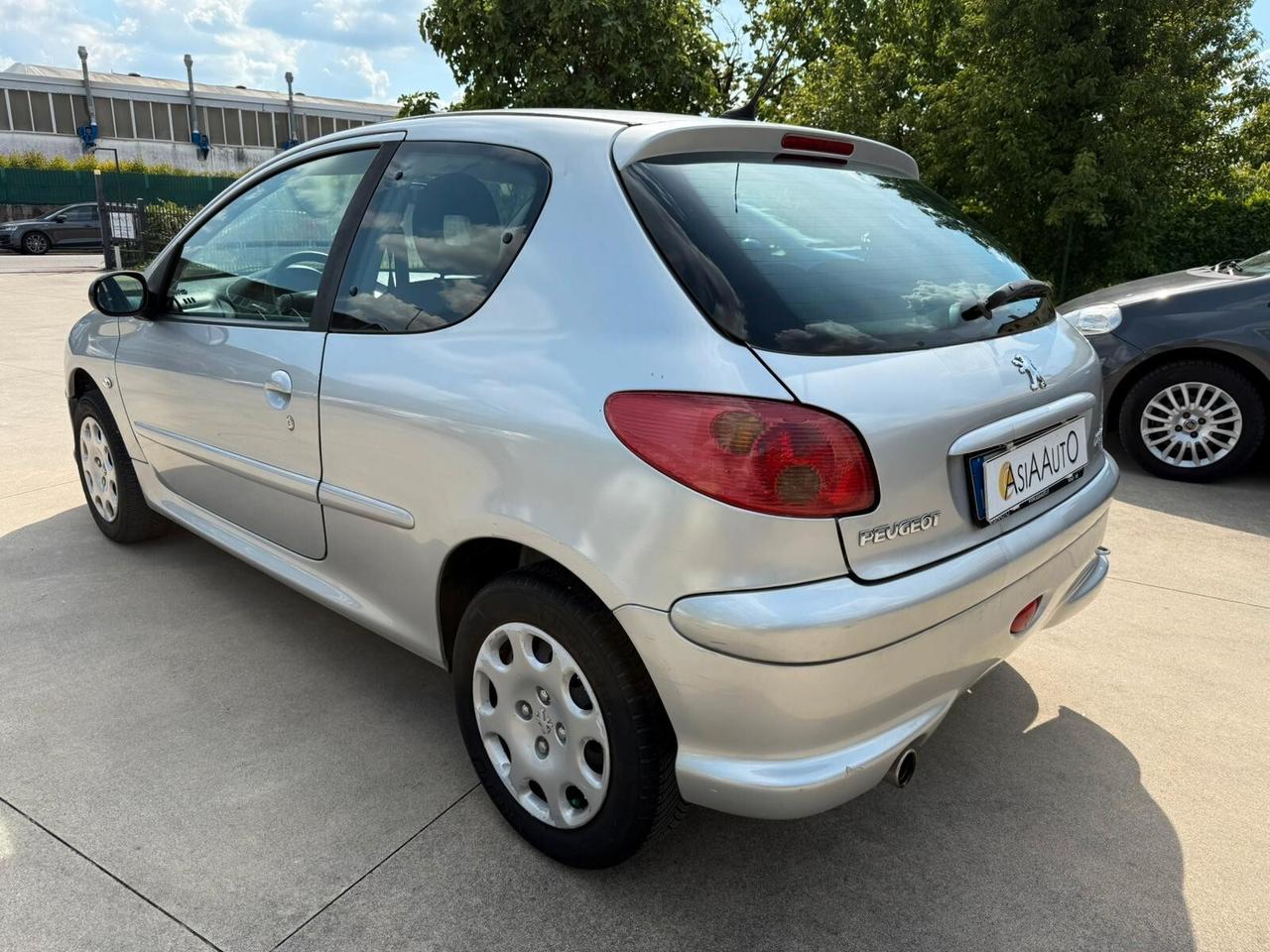 Peugeot 206 3p 1.4 clima NEO-PAT