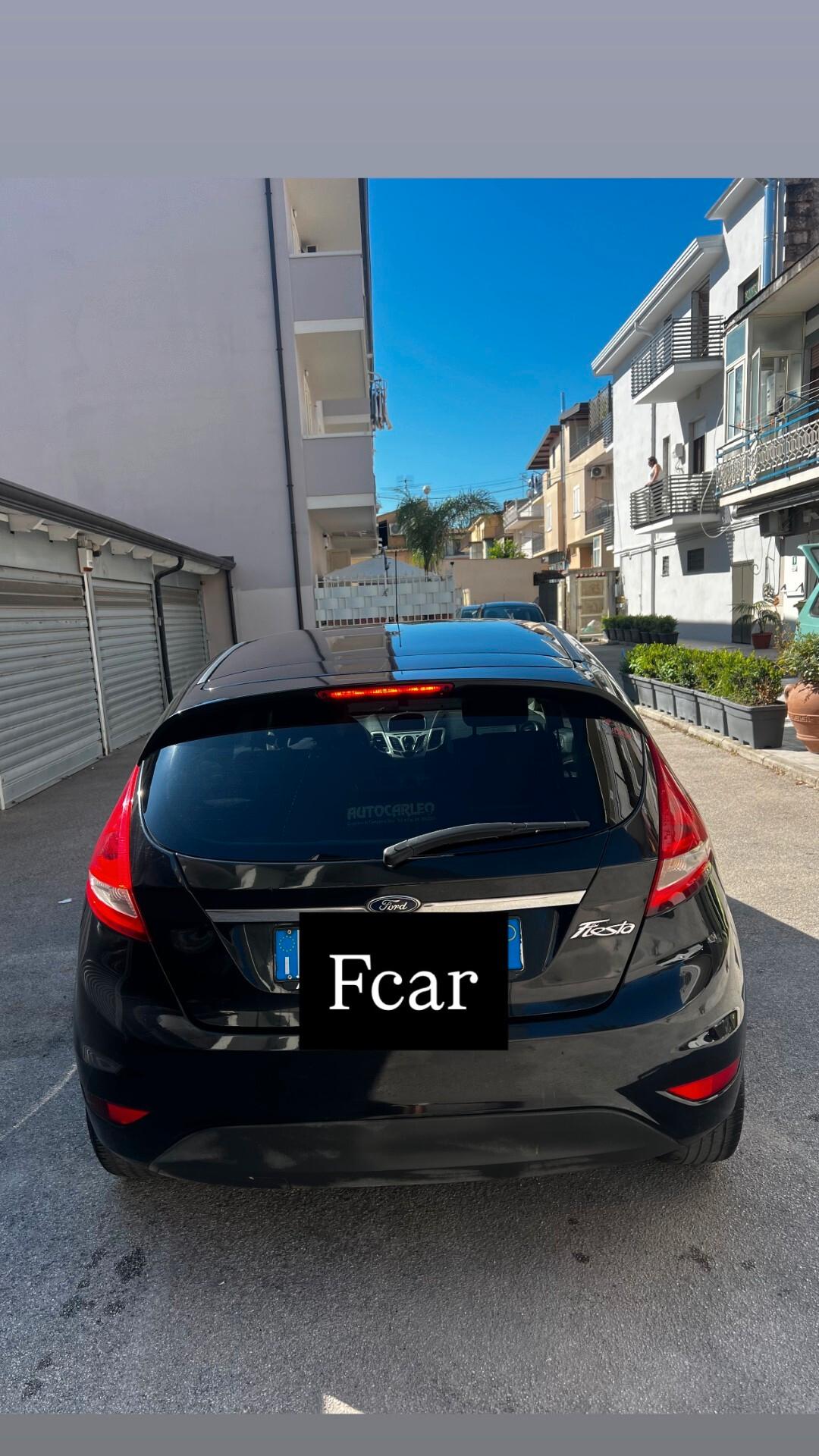 Ford Fiesta 1.4 5 porte Bz.- GPL Titanium neopatentati