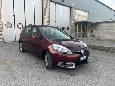 Renault Scenic Scénic XMod 1.5 dCi 110CV EDC Live
