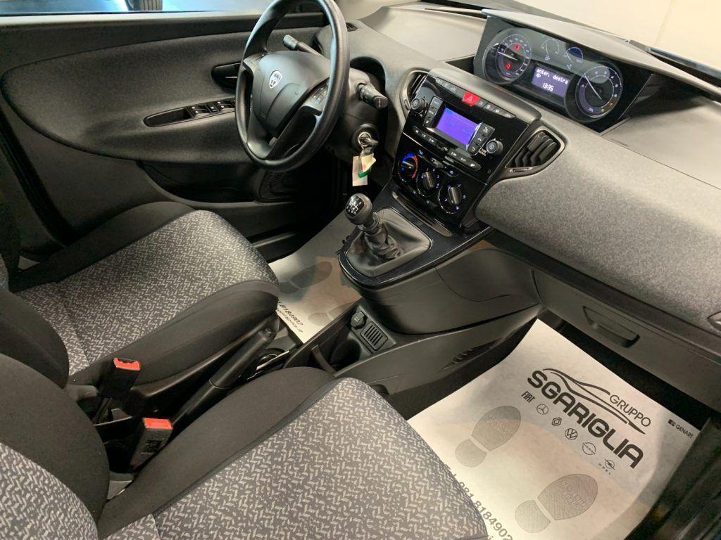 Lancia Ypsilon 1.0 Benzina Hybrid Ecochic Gold 5 Porte