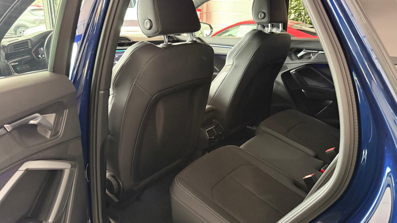AUDI Q3 SPORTBACK S LINE QUATTRO IDENTITY BLACK