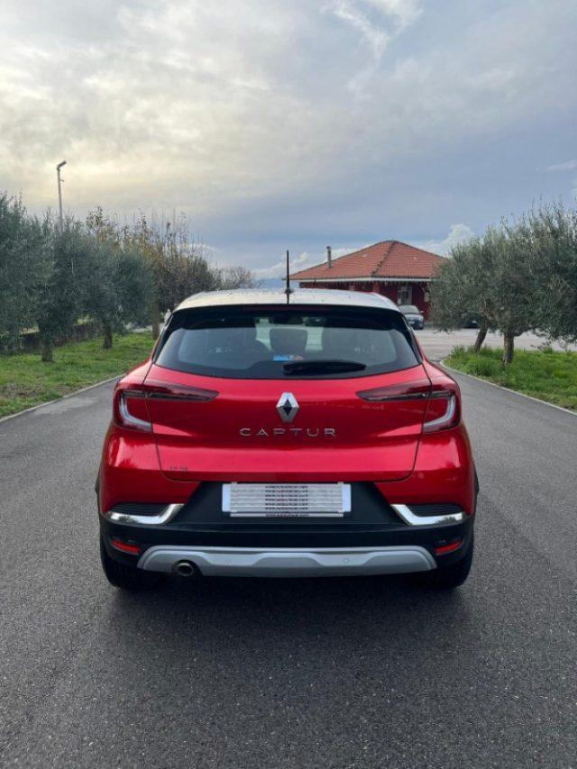 RENAULT Captur Blue dCi 95 CV Intens