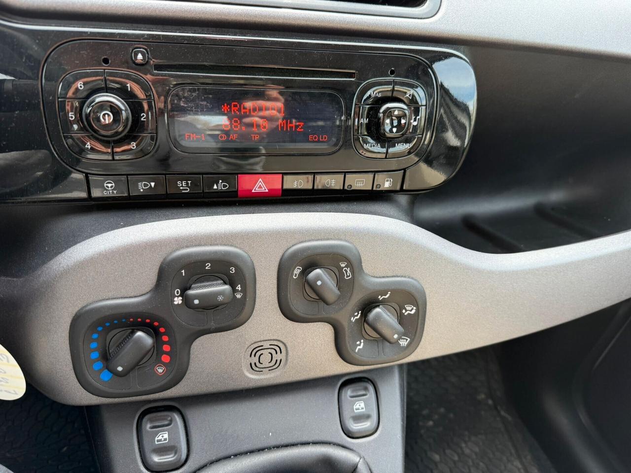 Fiat Panda UNICO-PR 1.2 GPL 50.000km GPL