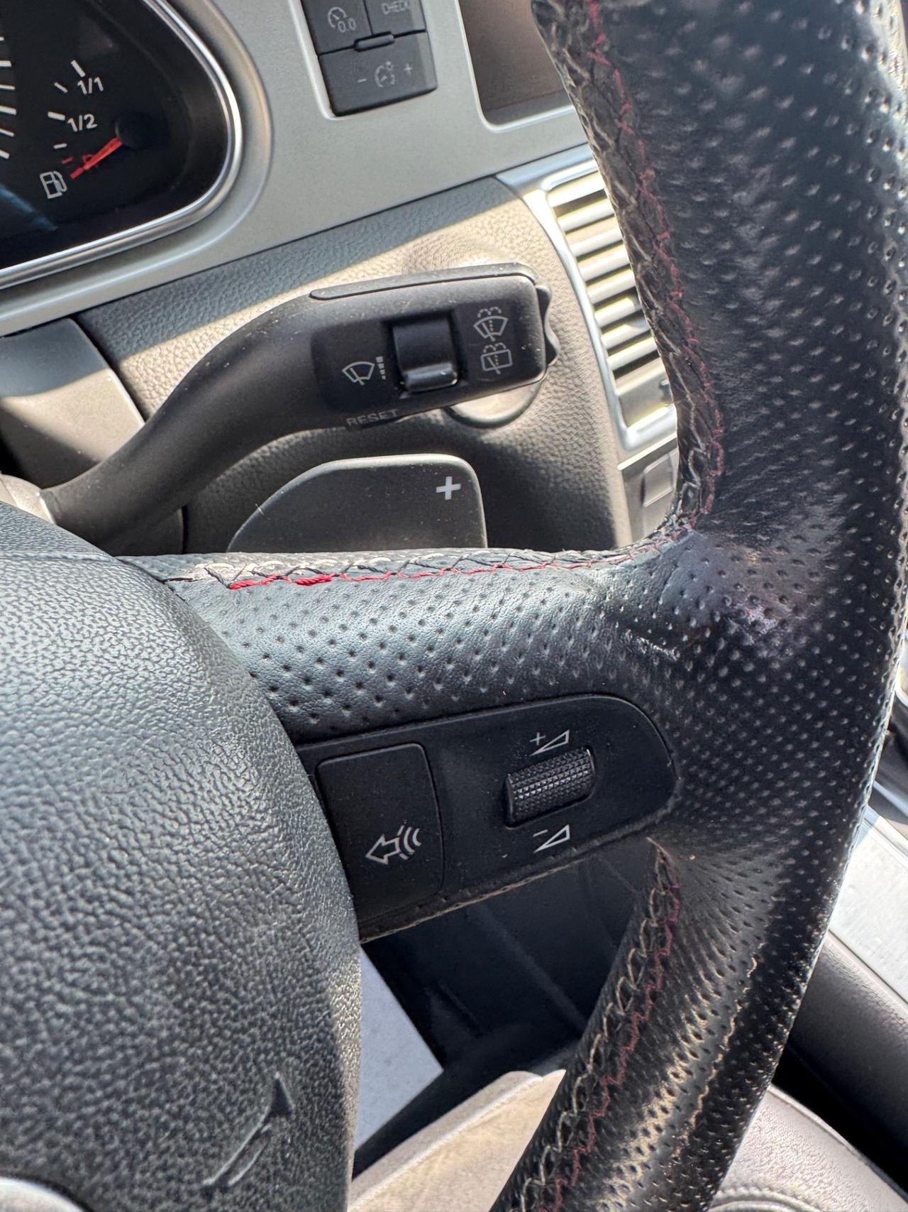 Audi Q7 4.2 V8 TDI quattro tiptronic