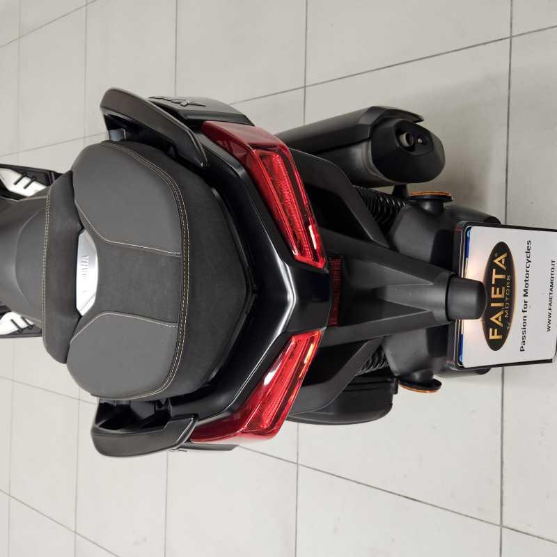Yamaha X-Max 300 Tech Max - 2024