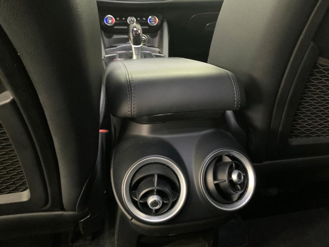 Alfa Romeo Stelvio 2.2 Turbodiesel 210 CV AT8 Q4 Executive