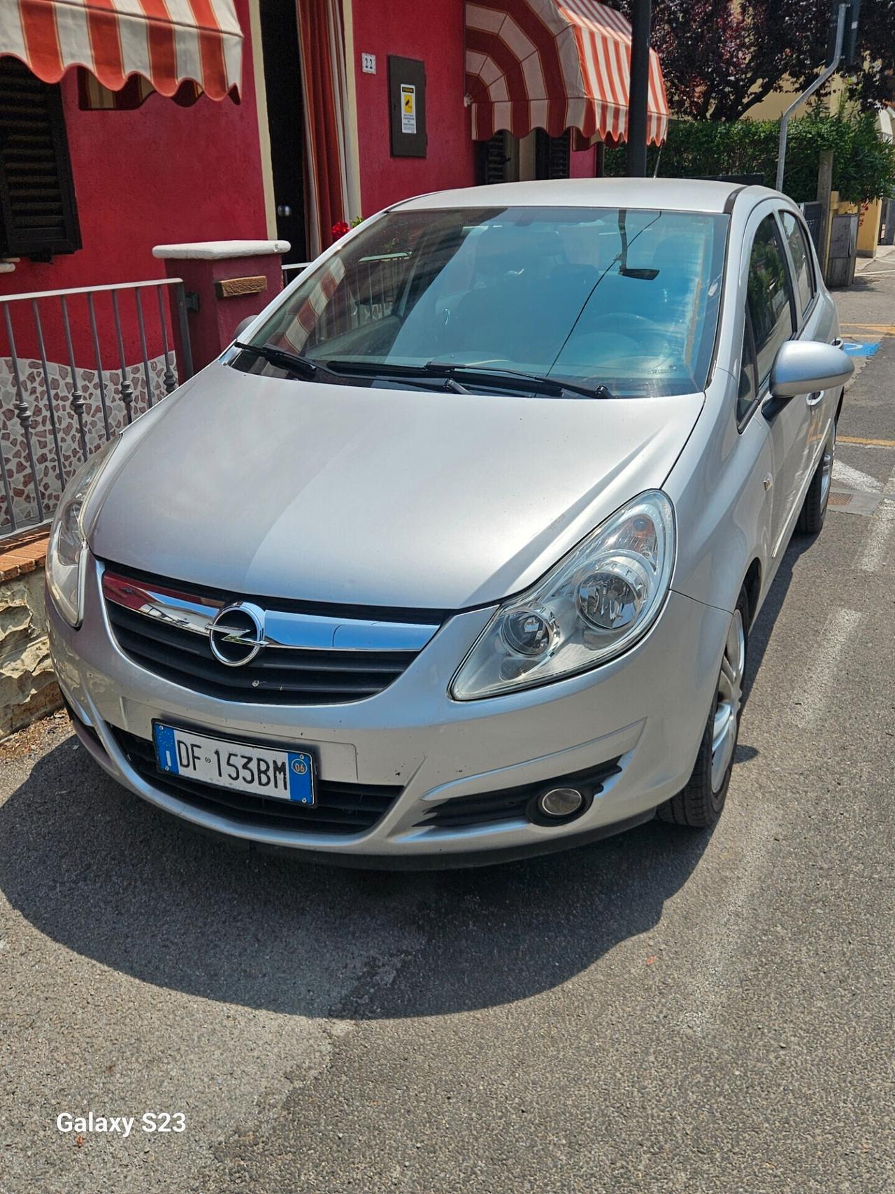 Opel Corsa 1.2 5 porte Easytronic Enjoy