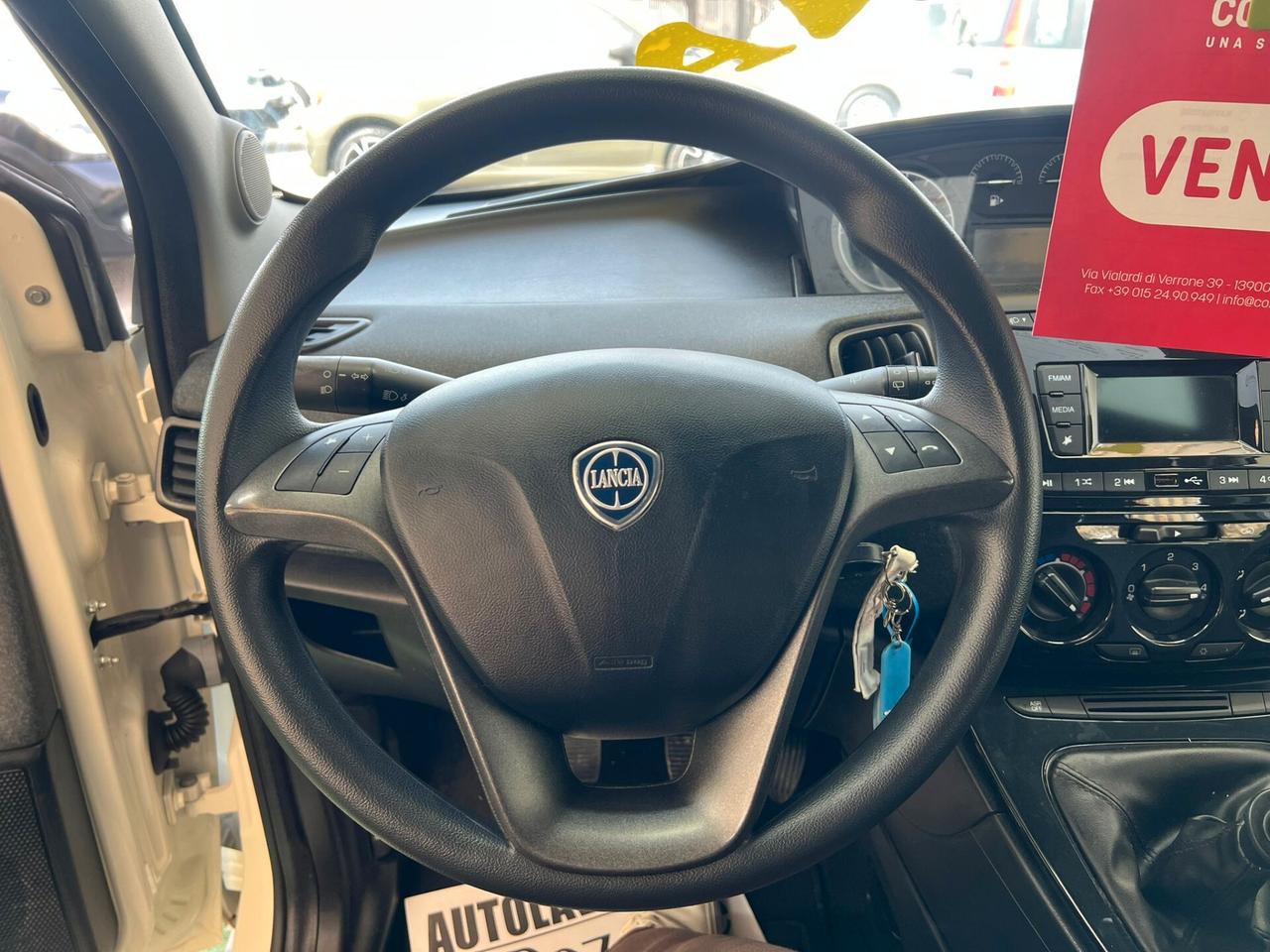 LANCIA YPSILON 1.2 BENZINA 70CV