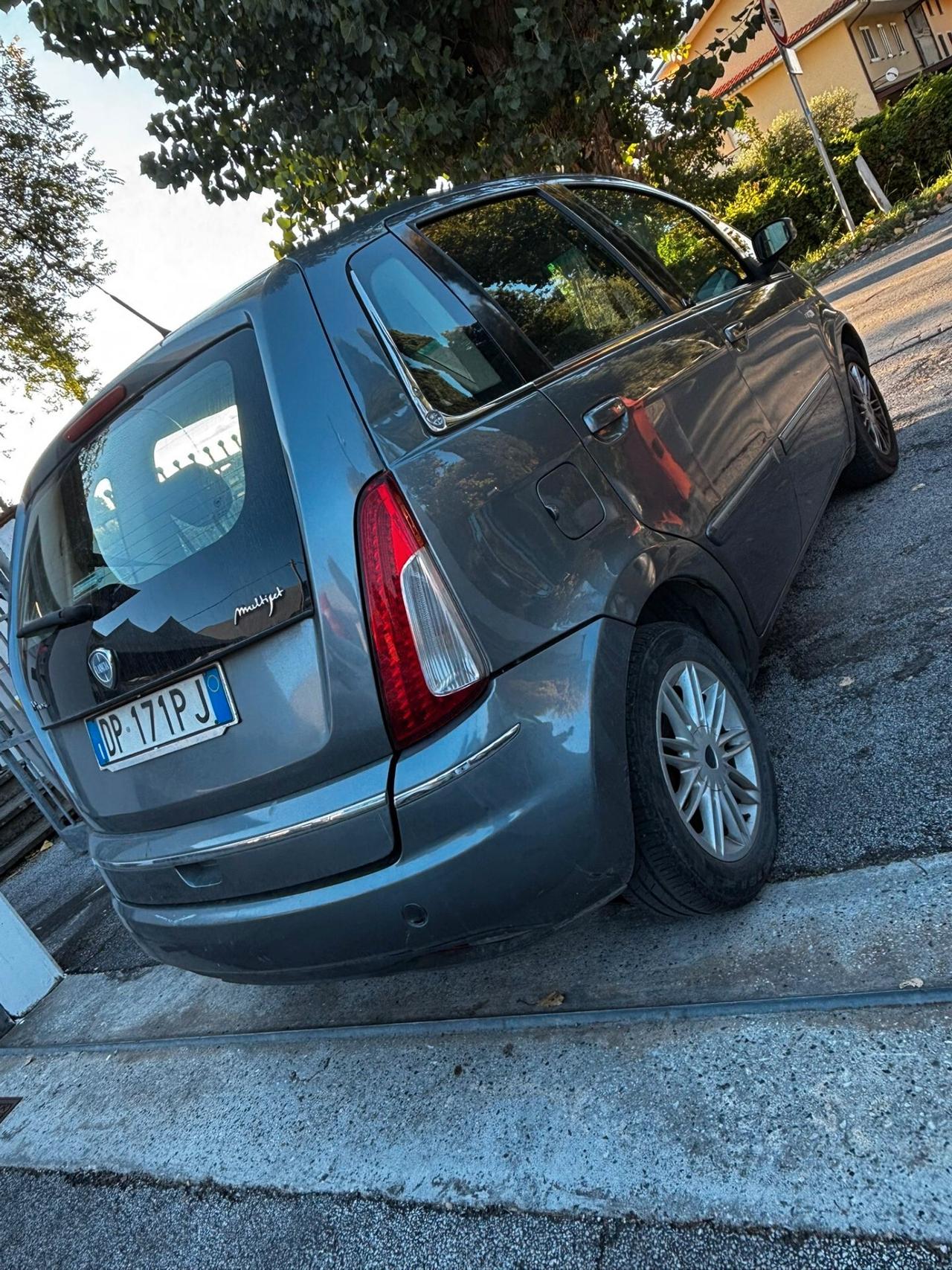 Lancia MUSA 1.3 Multijet 16V 90 CV Oro Plus