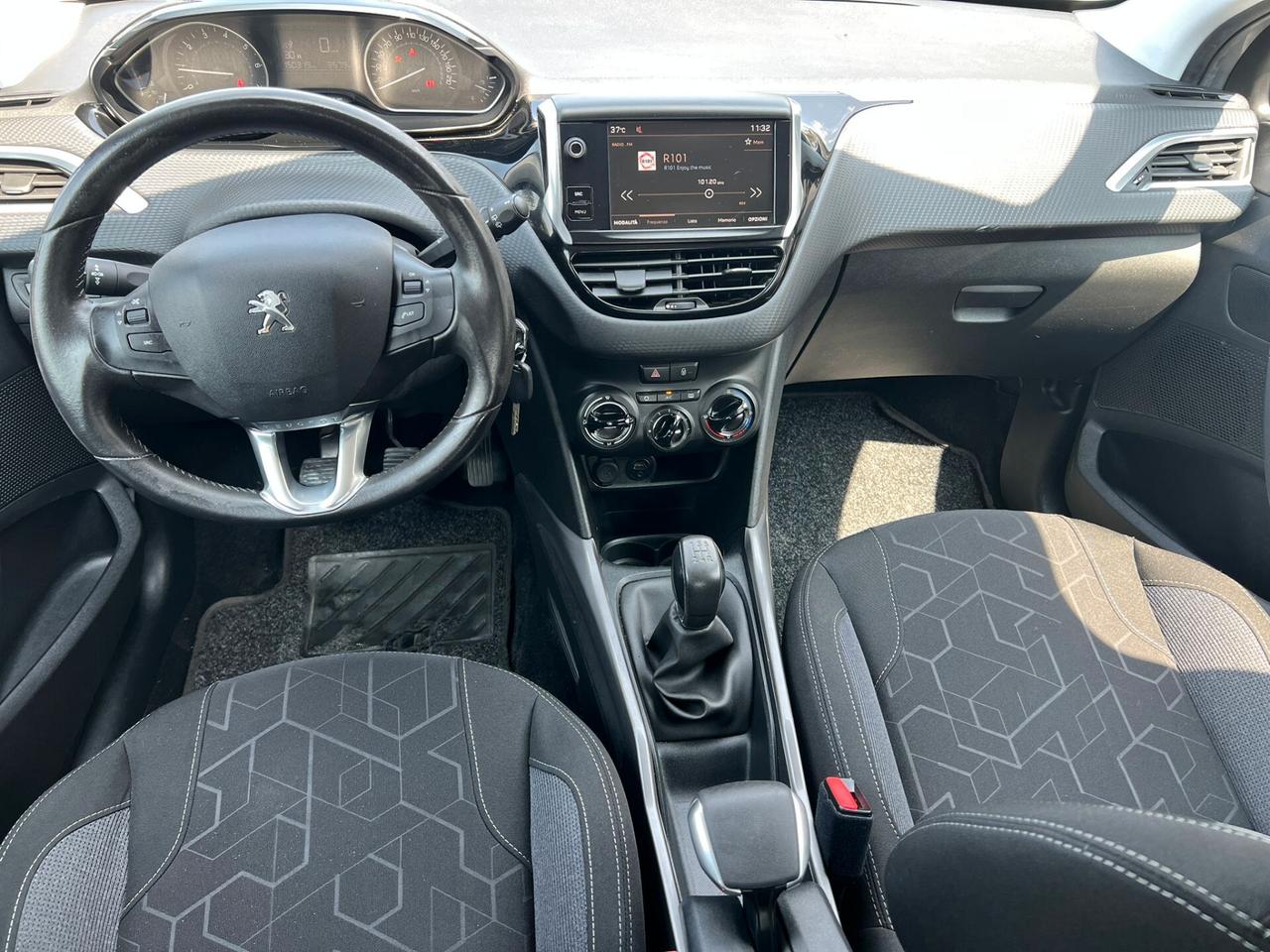Peugeot 2008 1.2 puretech Allure 82cv*OK NEOPATENTATI*EURO6*CINGHIA NUOVA
