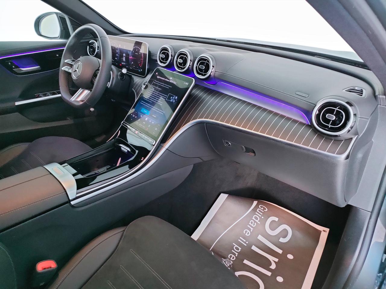 Mercedes-Benz Classe C-S206 SW 2021 - C SW 220 d mhev AMG Line Advanced 197cv auto