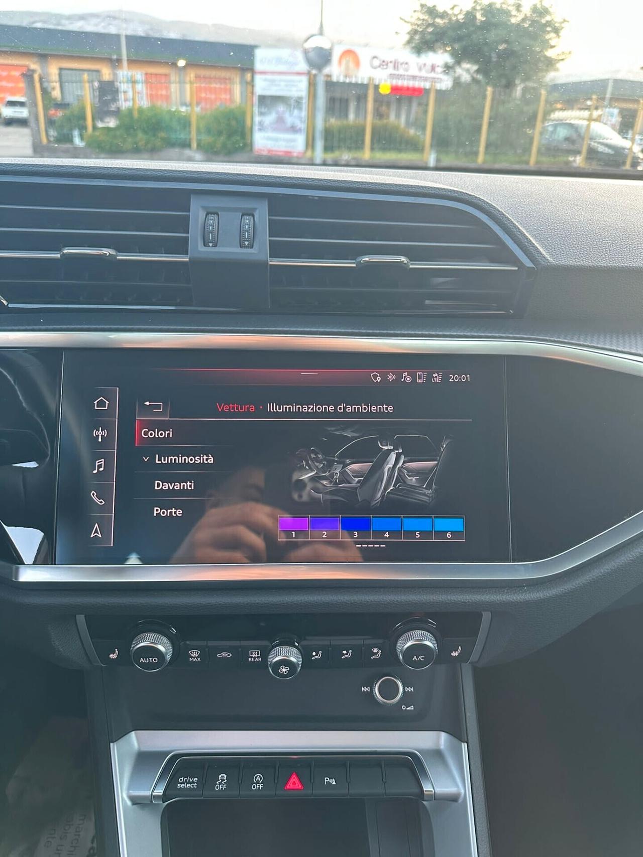 Audi Q3 35 TDI quattro S line edition