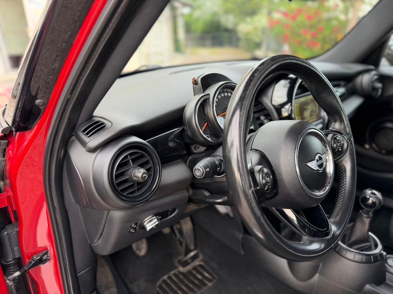 Mini 1.5 Cooper D Business XL Neopatentati