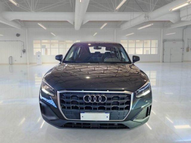 AUDI Q2 30 TDI Business