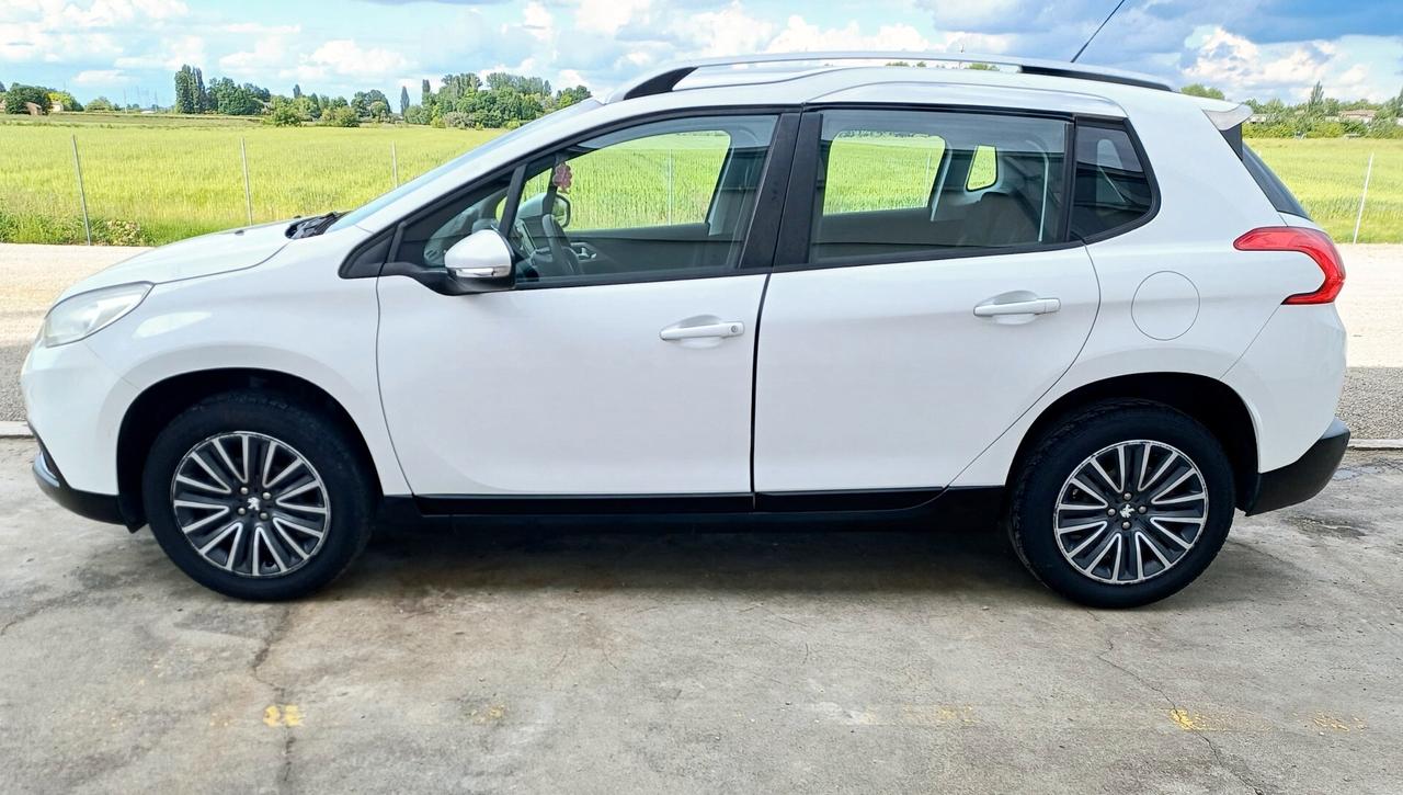 Peugeot 2008 1.2 VTi 82CV Access