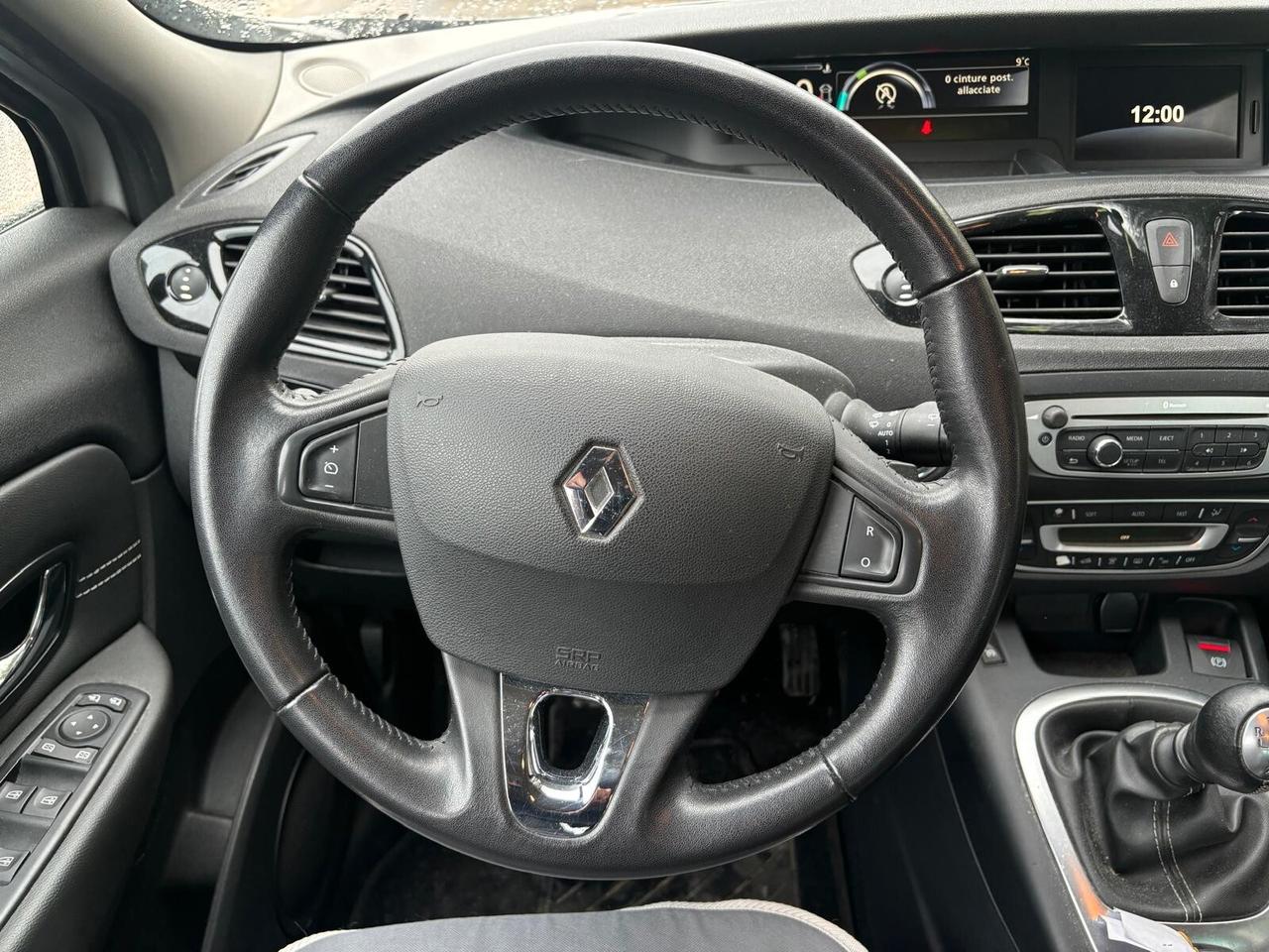 Renault Scenic Scénic XMod 1.5 dCi 110CV