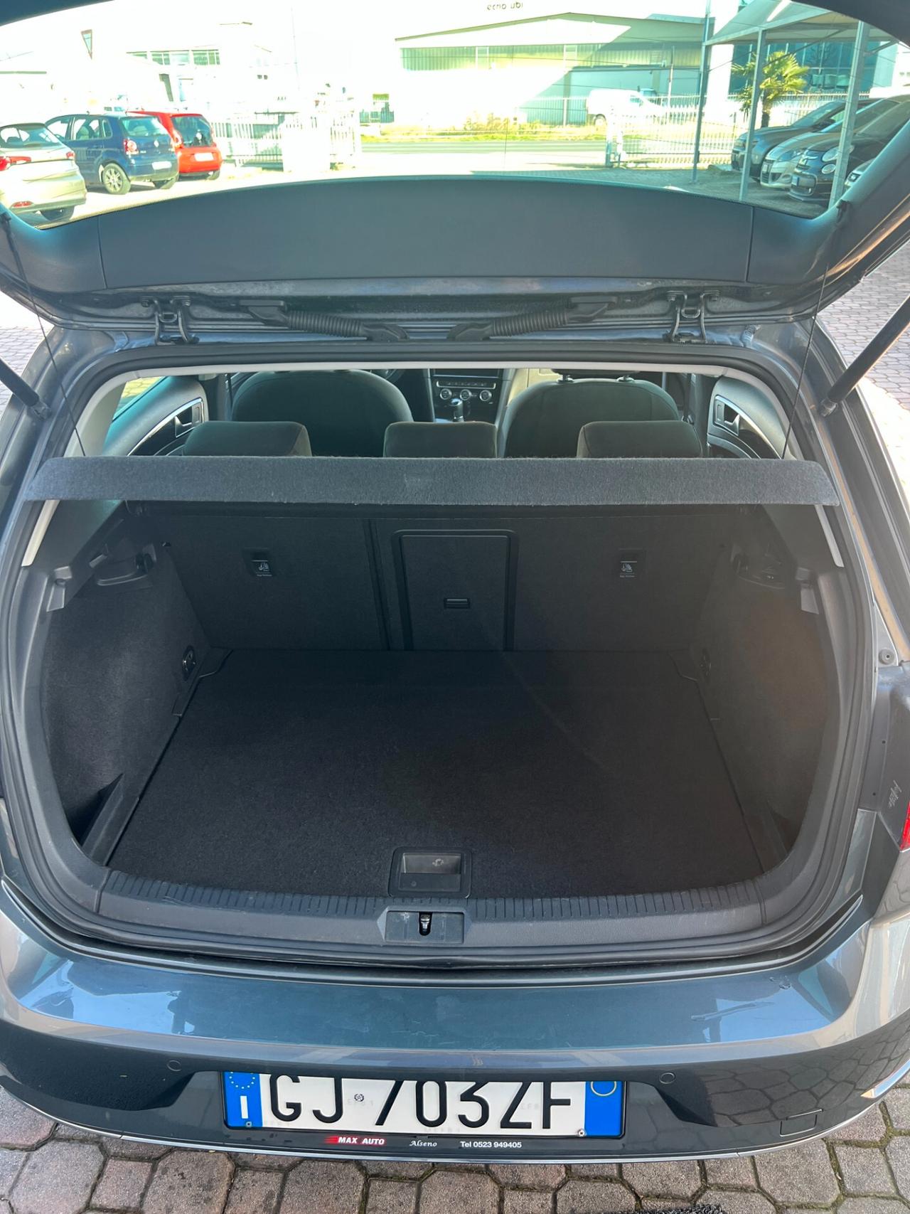 Volkswagen Golf 2.0 TDI 5p. Executive BlueMotion Technology