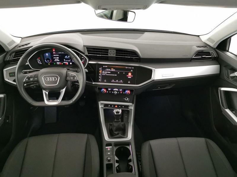 Audi Q3 35 1.5 tfsi Business Advanced