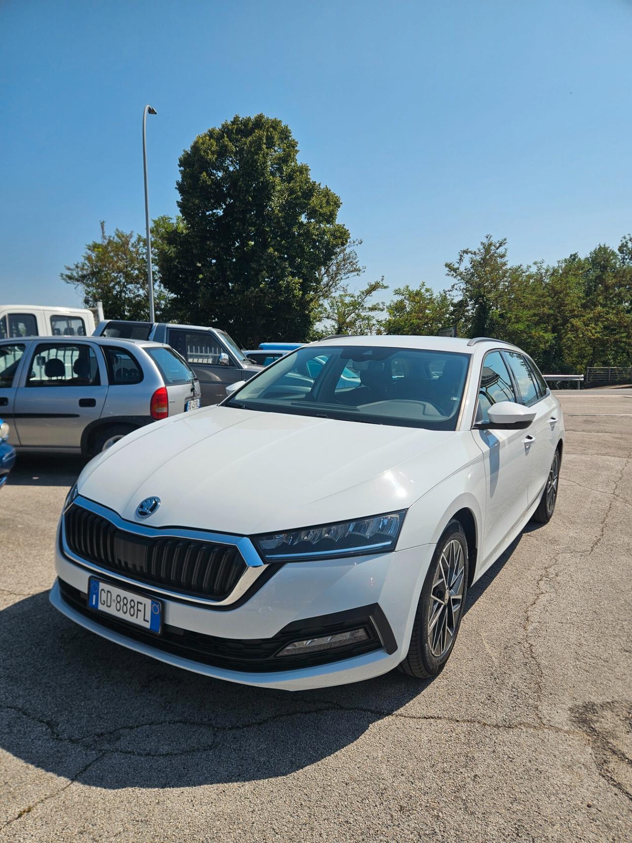 Skoda Octavia 1.0 e-TEC DSG Wagon Style