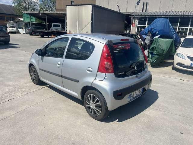 Peugeot 107 1.0 12v Allure (sweet years) 5p FL