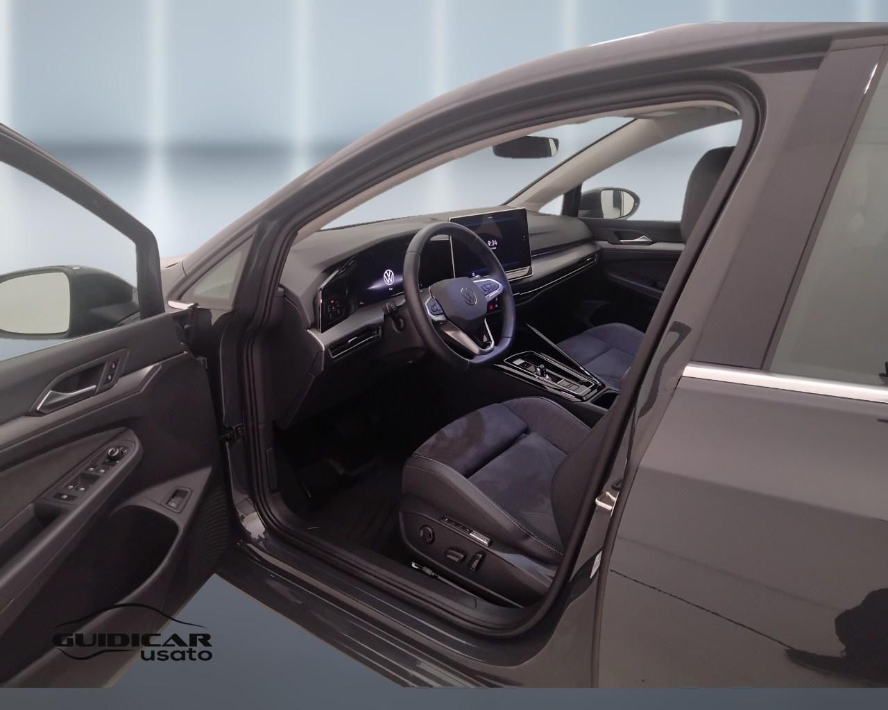 VOLKSWAGEN Golf VIII 2024 - Golf 1.5 tsi ehybrid Style 204cv dsg