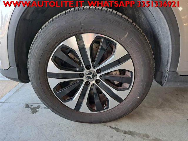 MERCEDES-BENZ GLC 300 e 4Matic EQ-Power Business Extra