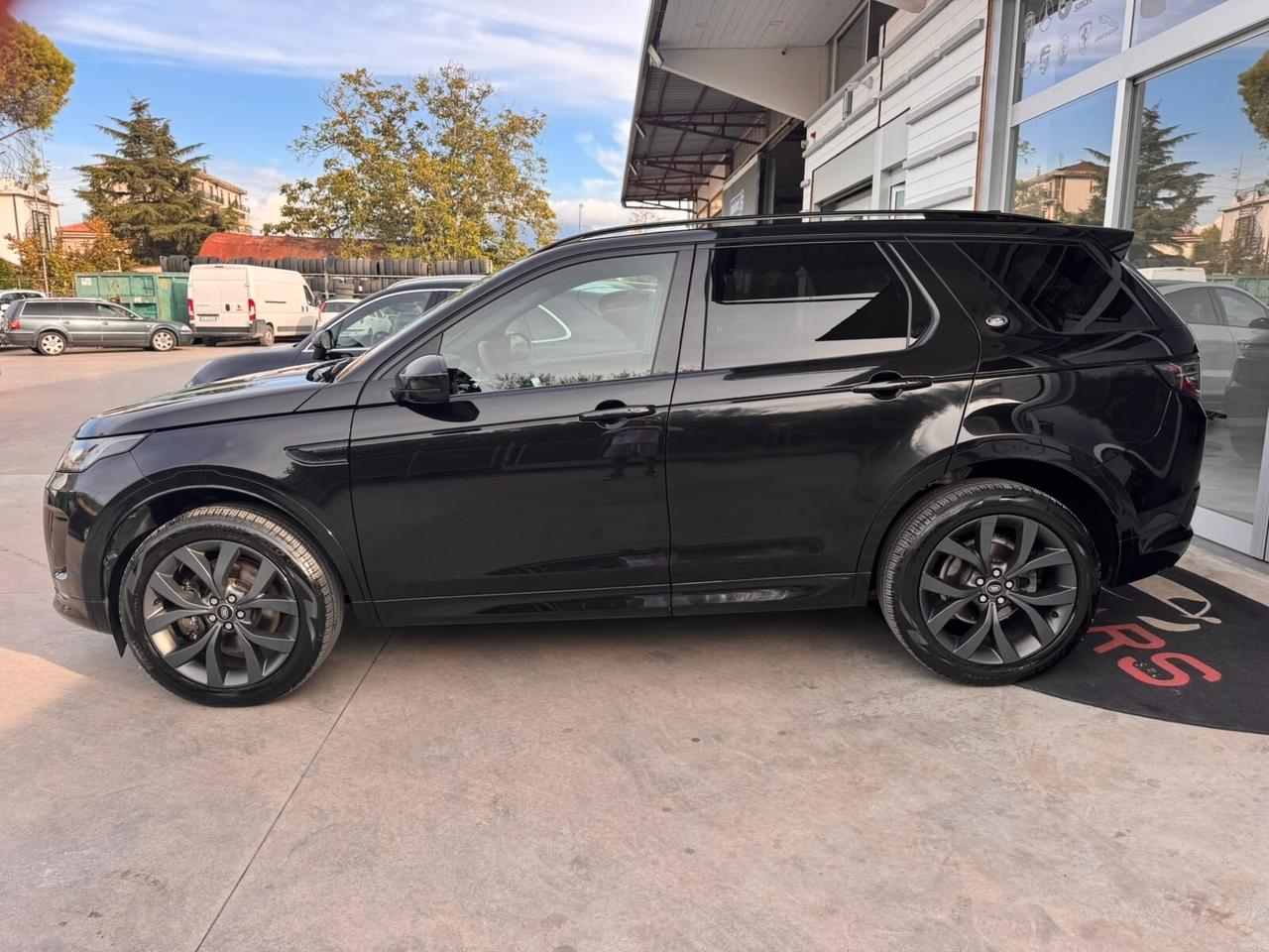 Land Rover Discovery Sport 2.0 TD4 163 CV AWD Auto R-Dynamic HSE