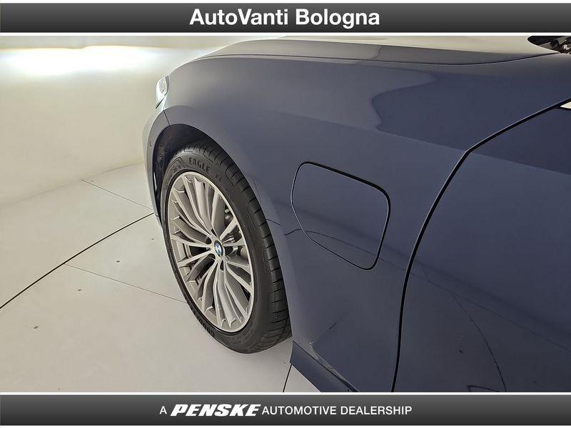 BMW Serie 3 330e Luxury