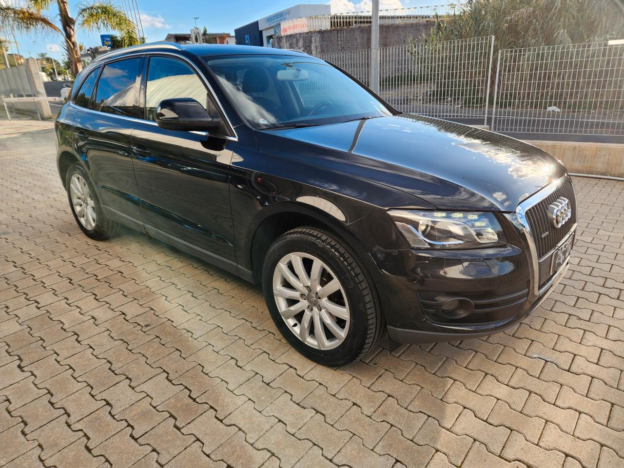 Audi Q5 MANUALE