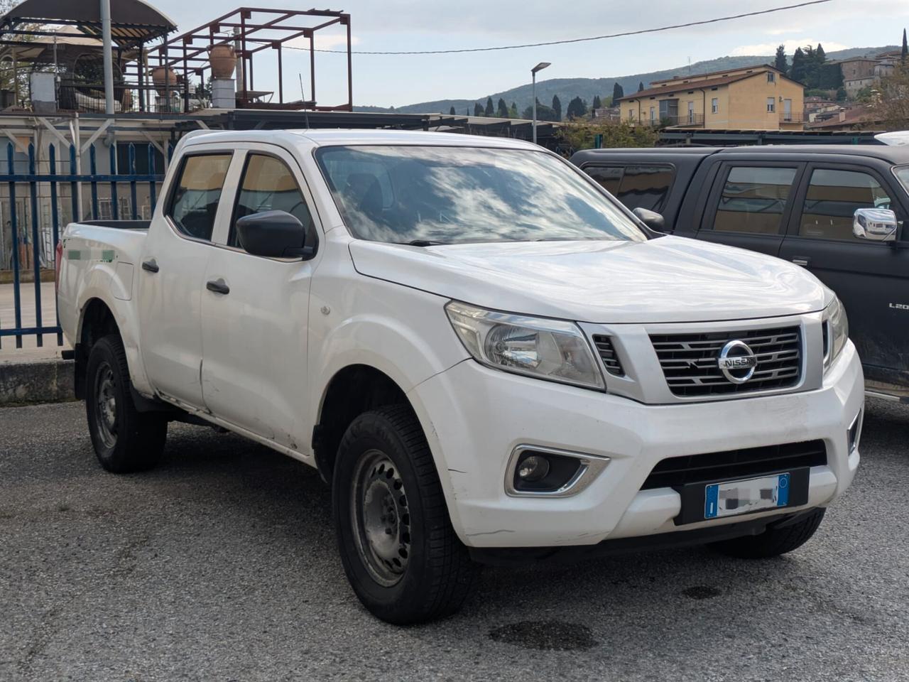 Nissan Navara 2.3 dCi 4WD Double Cab Telaio Visia