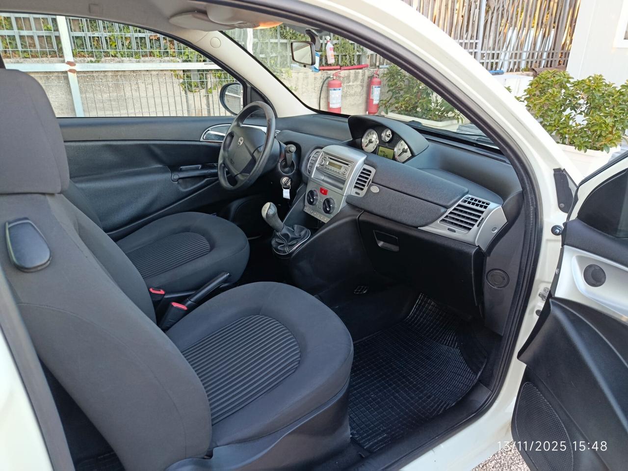 Lancia Ypsilon 1.3 MJT 75 CV Unyca PREZZO FISSO