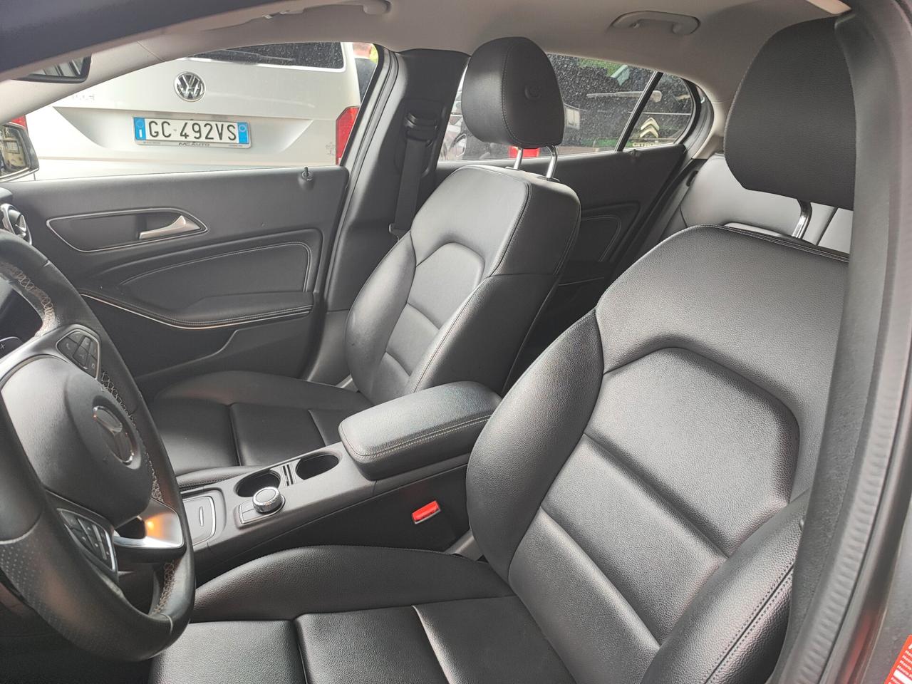 Mercedes-benz GLA 180 Executive