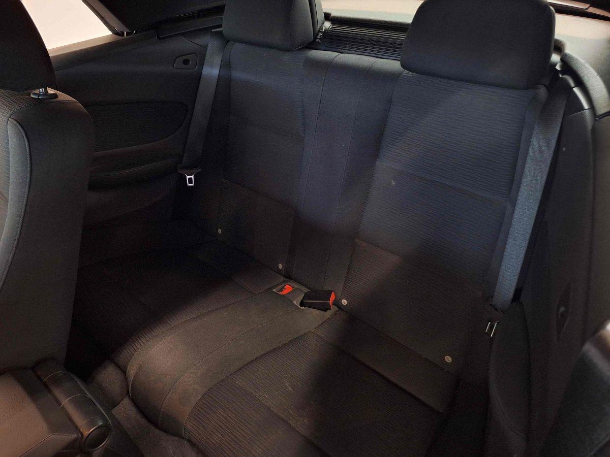 BMW 118d 2.0 143CV CABRIO - UNICO-PROPRIETARIO - OTTIME CONDIZIONI -
