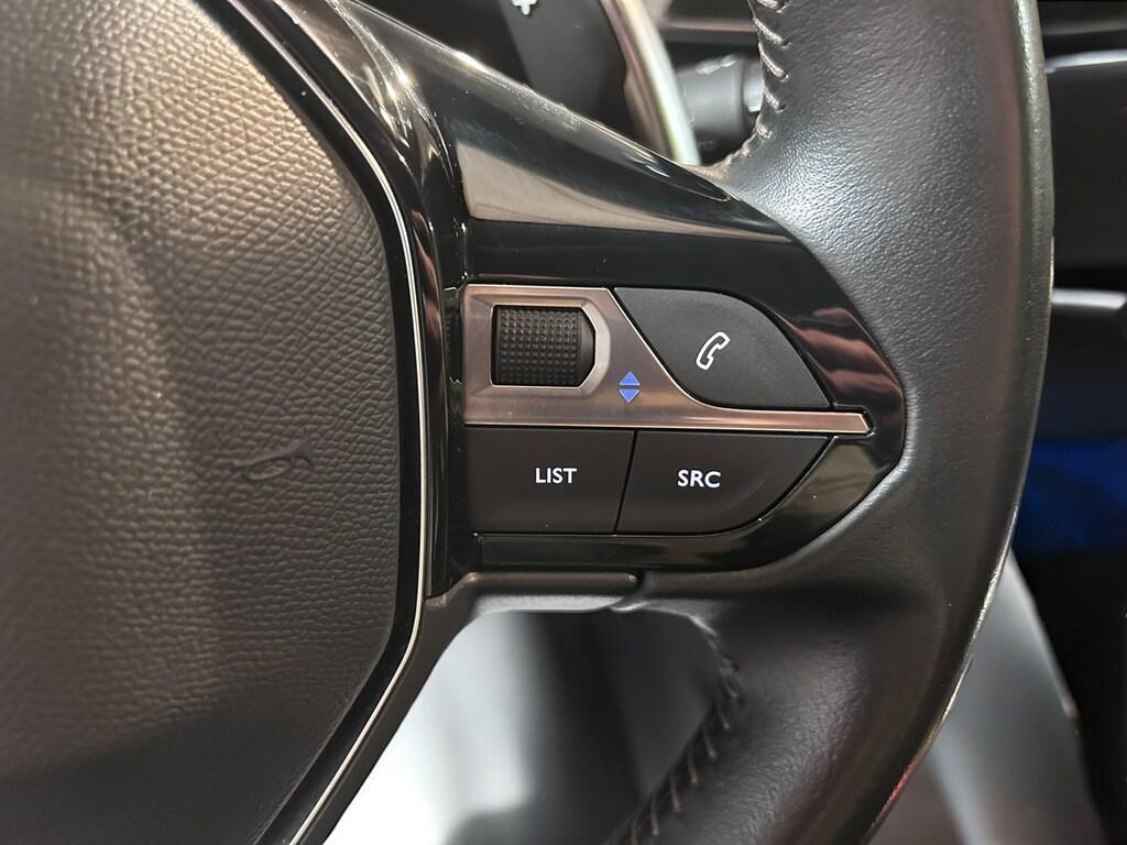 Peugeot 3008 1.5 BlueHDi Active Pack EAT