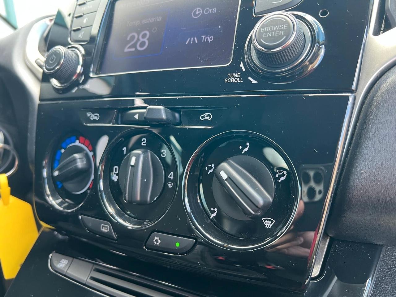 Lancia Ypsilon 1.2 69 CV 5 porte Gold my19 UNIPRO