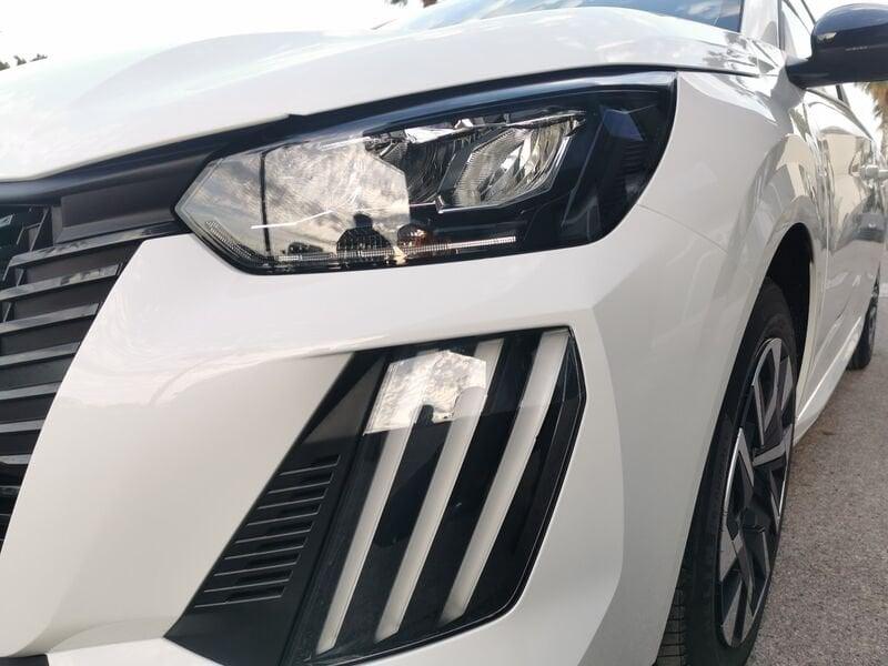 Peugeot 208 Hybrid 100 e-DCS6 Style