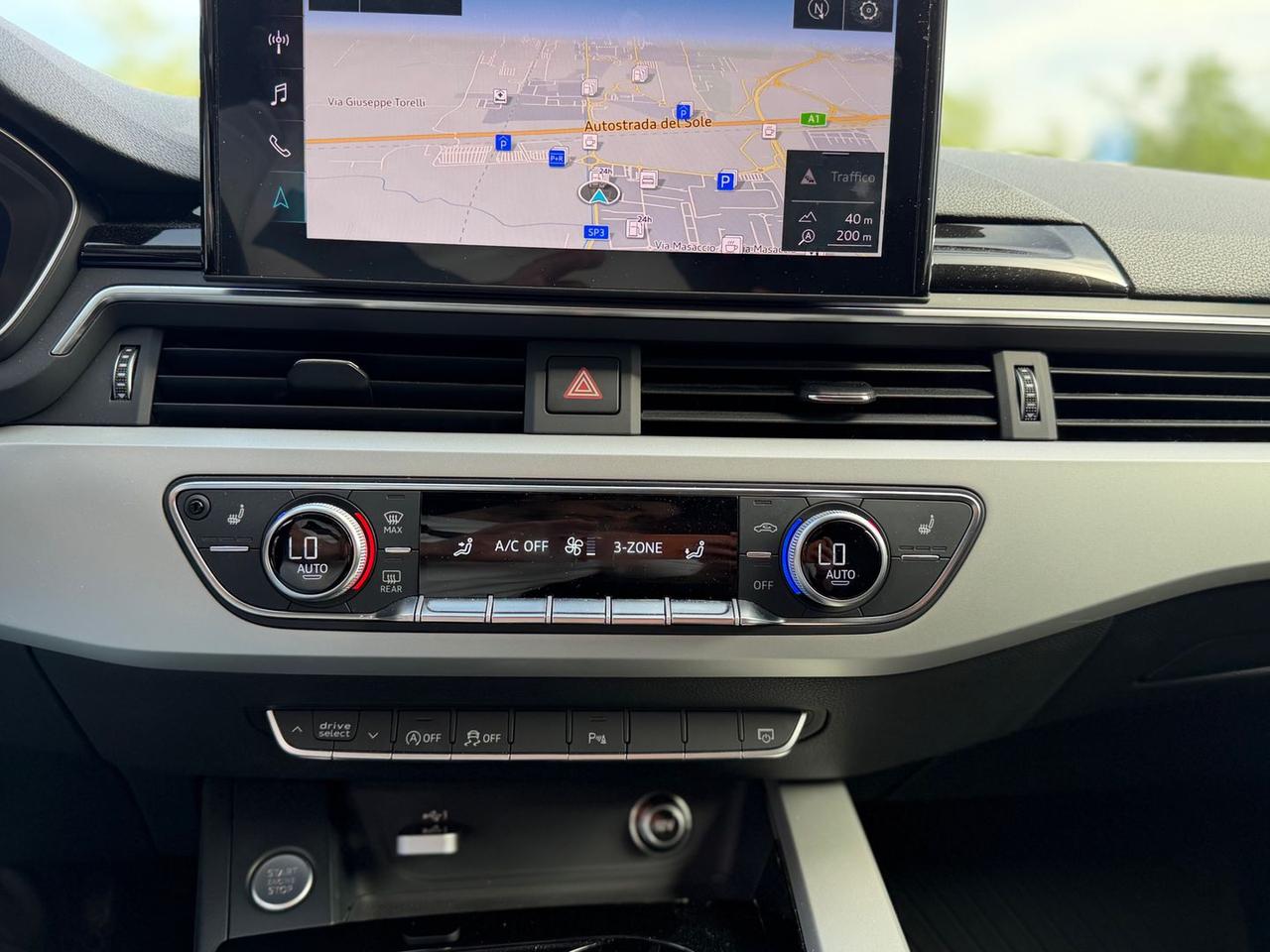 Audi A4 S Line 2.0 40 TDI #10706