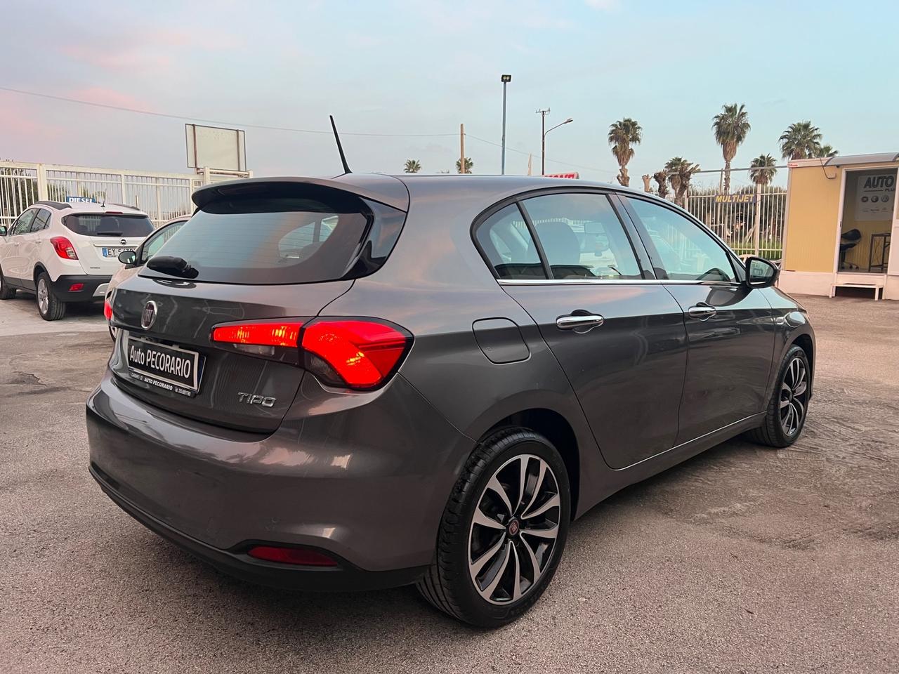 Fiat Tipo 1.6 Mjt S&S 5 porte Lounge