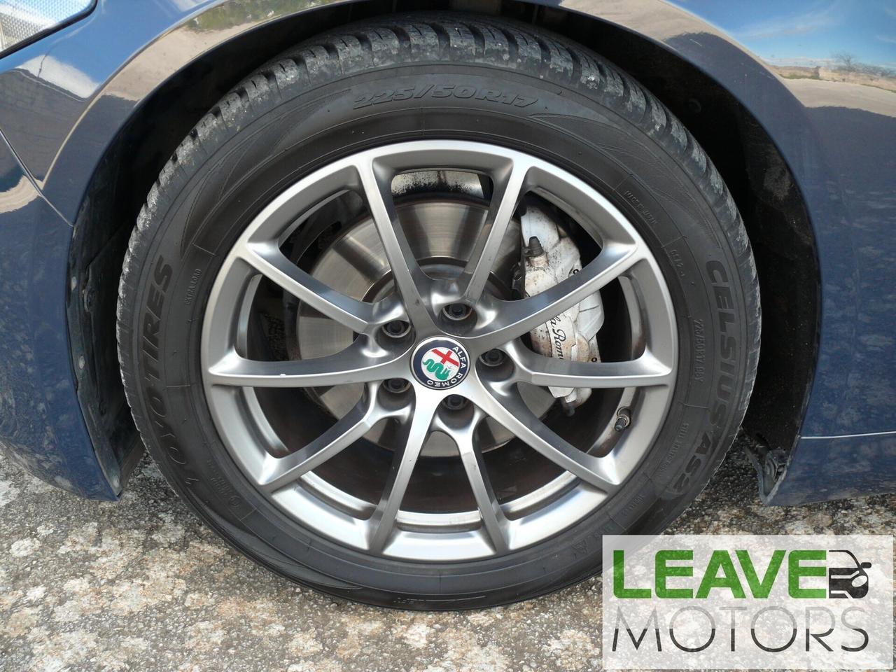 Alfa Romeo Giulia 180 CV AT8 Sport (M1487)
