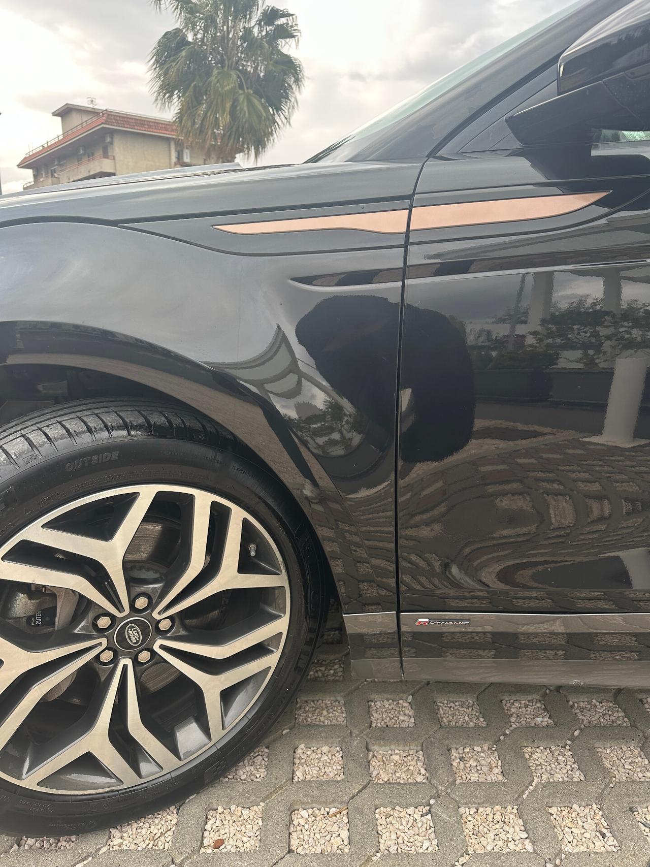 Land Rover Range Evoque 2.0D I4 240 CV AWD Auto R-Dynamic SE