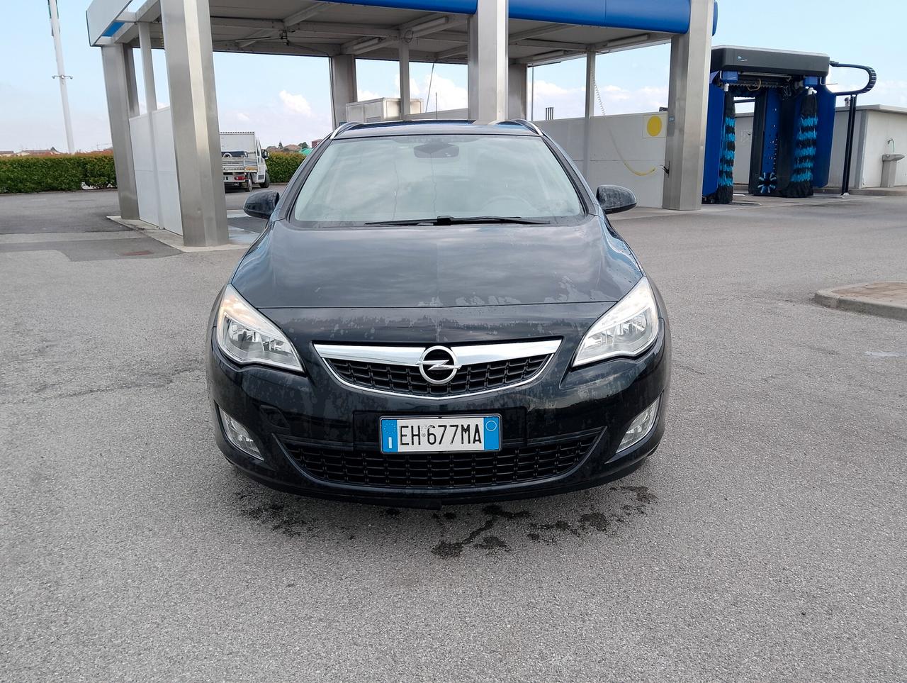 Opel Astra 1.7 CDTI tutta tagliandata Opel perfetta pari al nuovo unica proprietaria