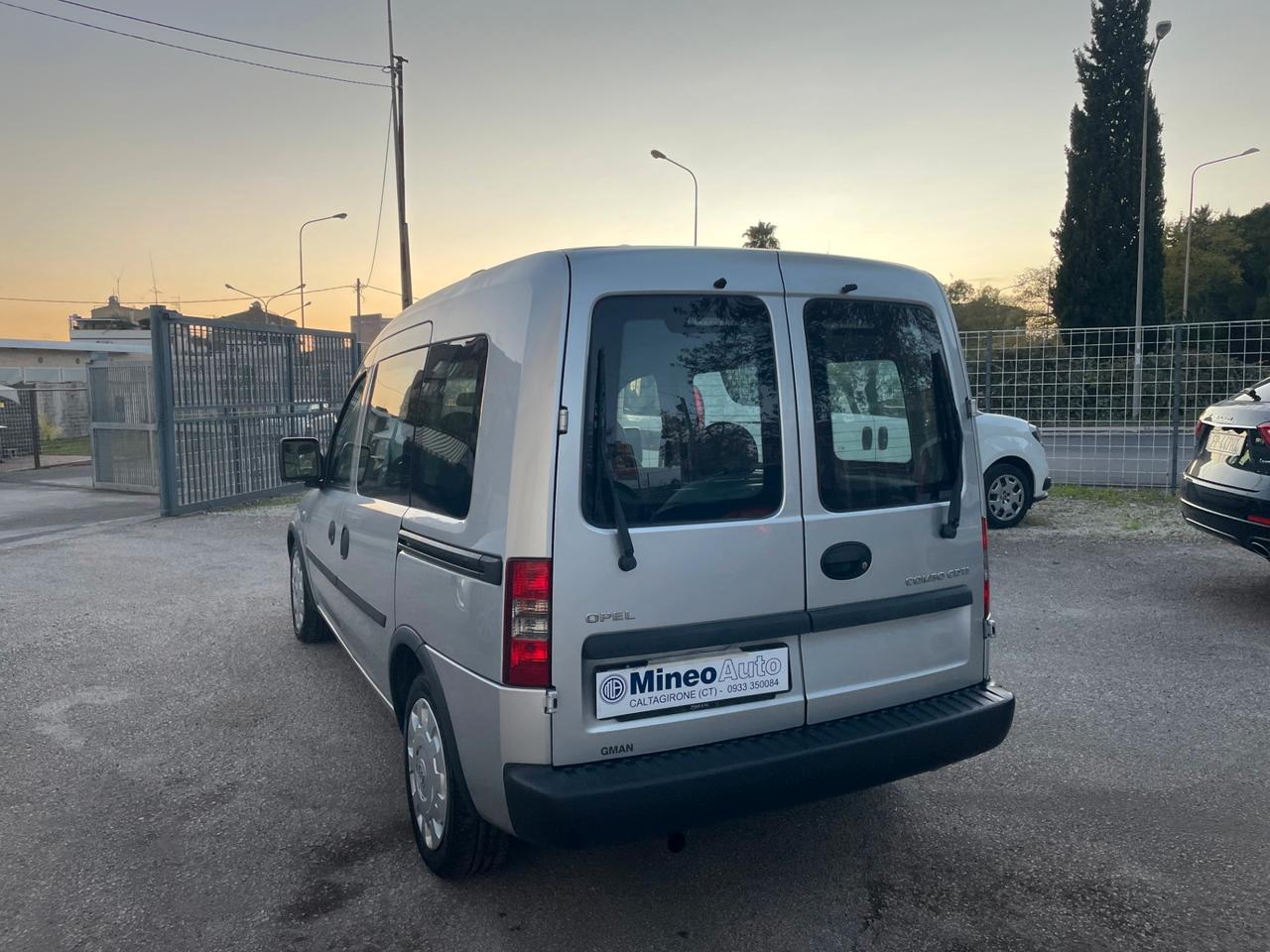 Opel Combo autovettura 5 posti 1.3 multijet