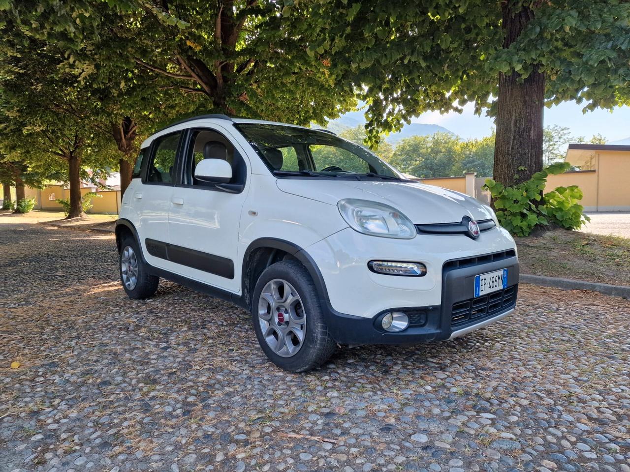 Fiat Panda 1.3 MJT 16V DPF 4x4 Climbing