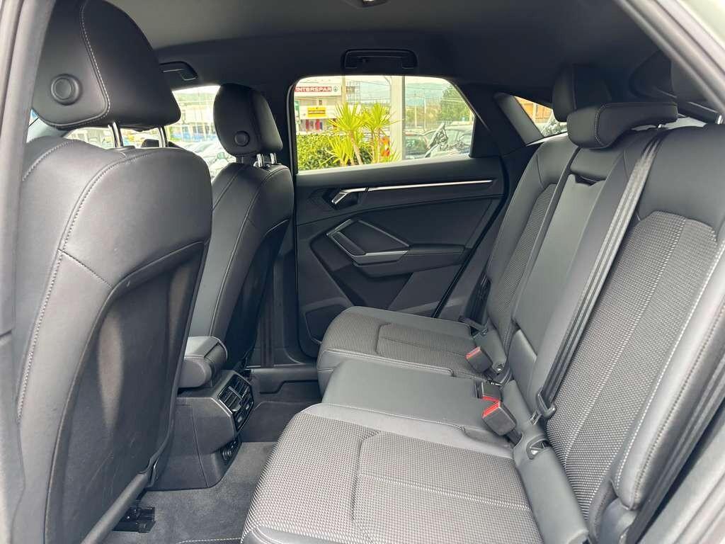 Audi Q3 SPB 35 TDI S tronic line edition 2025 / KM 24.000 IVA ESPOSTA Tua a solo 439 Euro al mese