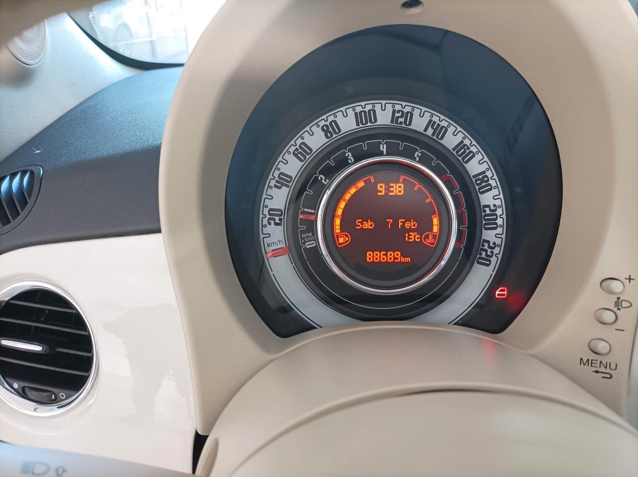 Fiat 500 C 1.2 Lounge CV 69 10/2014