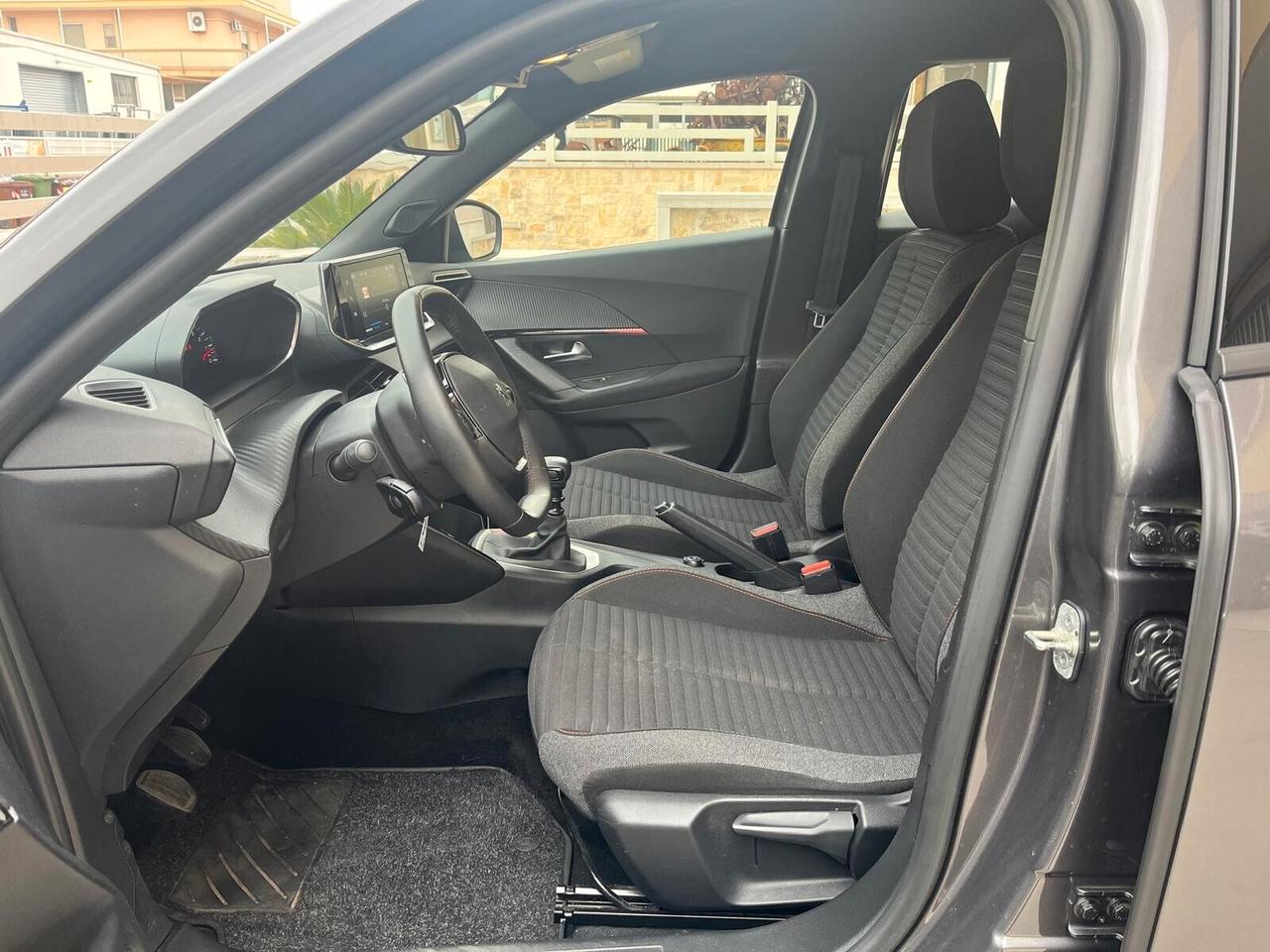 Peugeot 2008 PureTech 130 S&S Active Pack