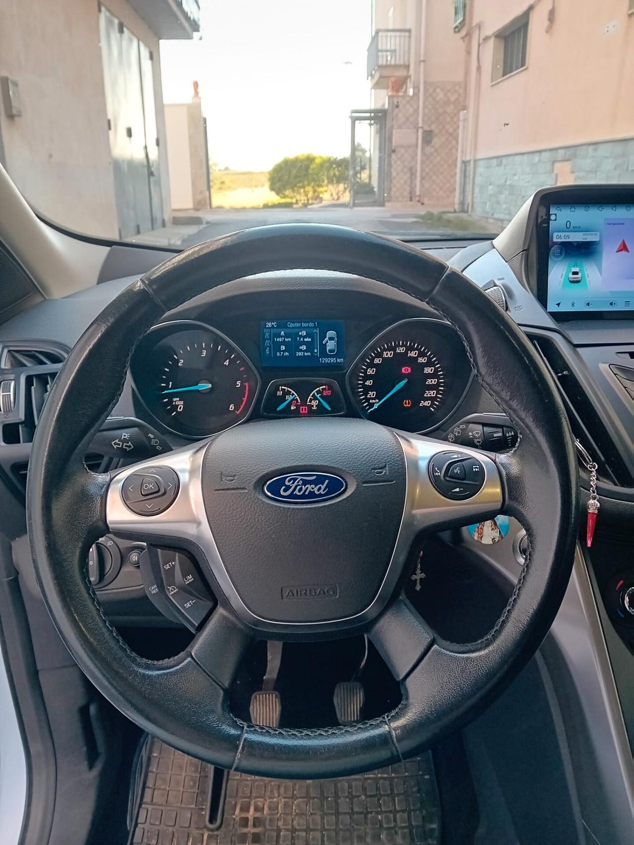 Ford Kuga 2.0 TDCI 120 CV S&S 2WD Titanium